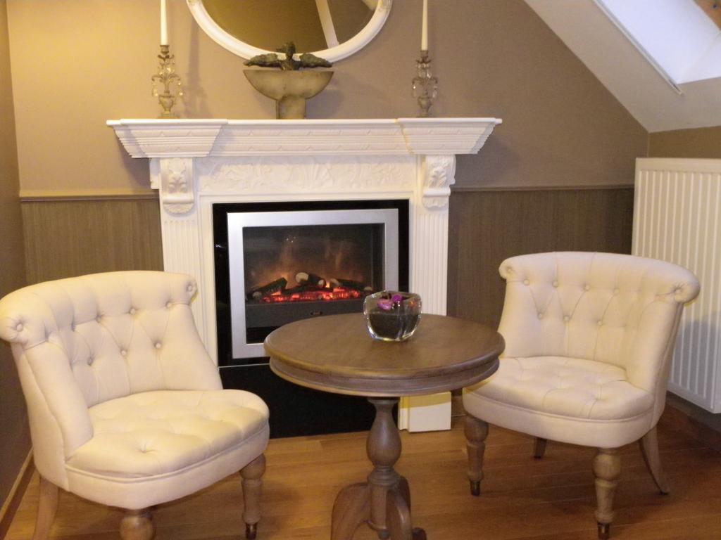 Hotel B - Boskapelhoeve Buggenhout Room photo